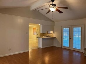 2605 Kingston St in Arlington, TX - Building Photo - Building Photo