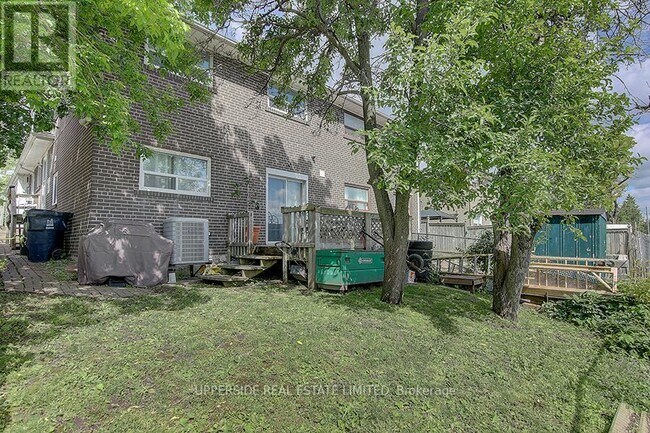 47 Bessarion Rd in Toronto, ON - Building Photo - Building Photo