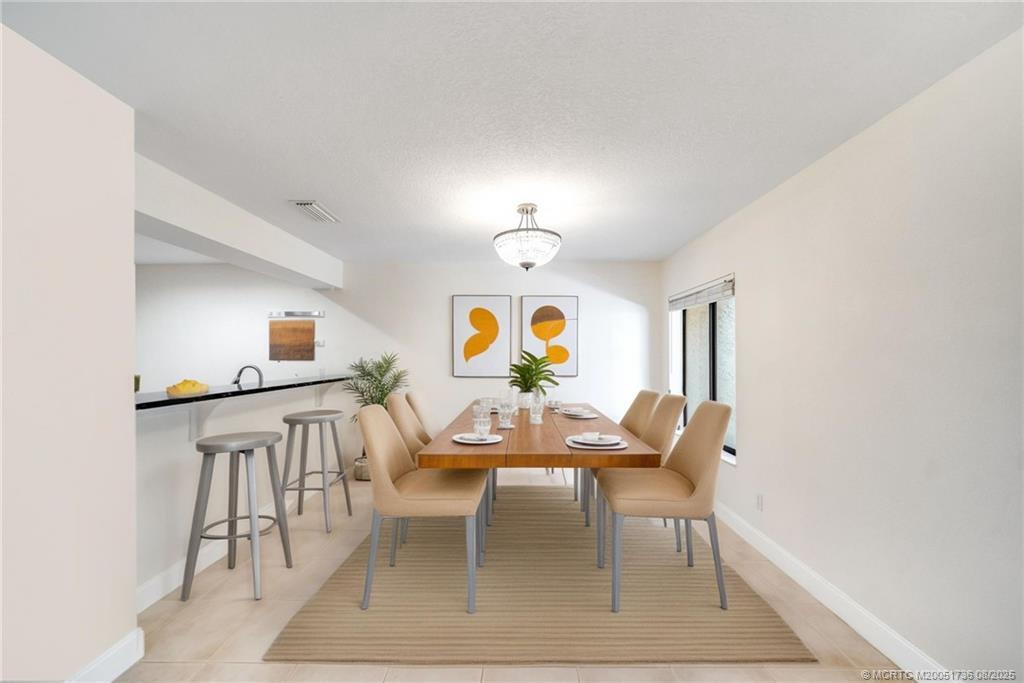 1659 SW Crossing Cir in Palm City, FL - Building Photo