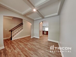 4724 Abbey Park Rd in Kernersville, NC - Building Photo - Building Photo