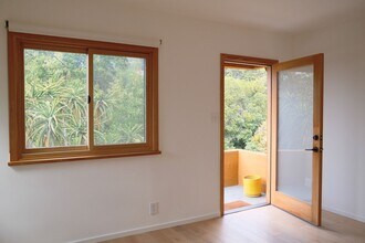 1914 N Avenue 52 in Los Angeles, CA - Building Photo - Building Photo