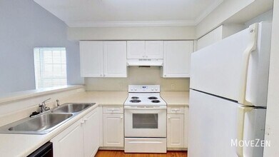 516 Minnow Way in Wilmington, NC - Building Photo - Building Photo