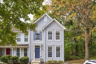18806 Harmony Woods Ln in Germantown, MD - Building Photo