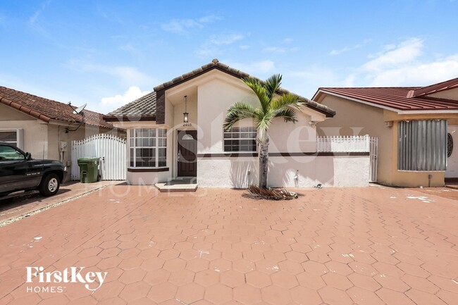 property at 2615 W 73rd Pl