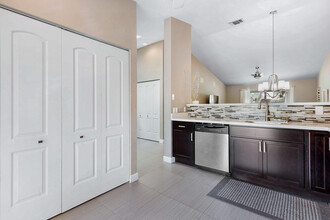 13115 Belhaven Ct in Wellington, FL - Building Photo - Building Photo