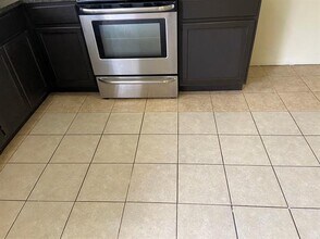 1711 W Spring Creek Pkwy in Plano, TX - Building Photo - Building Photo