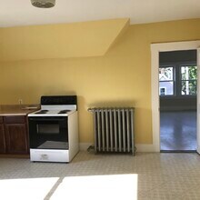 84 Shawmut St in Lewiston, ME - Building Photo - Building Photo