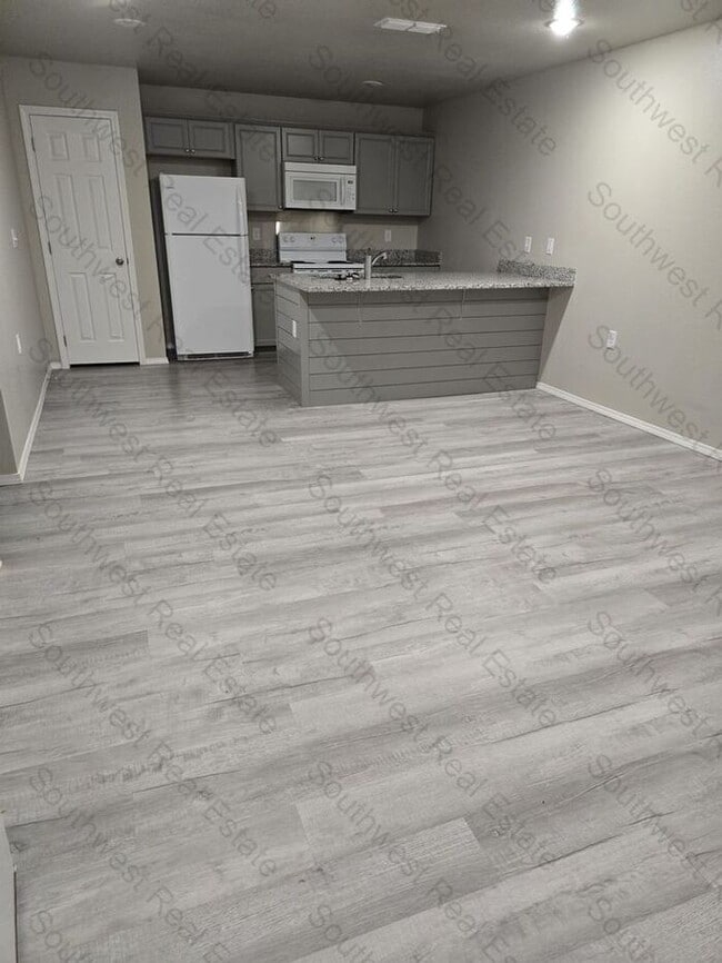 108 Wicks Ave in Clovis, NM - Building Photo - Building Photo