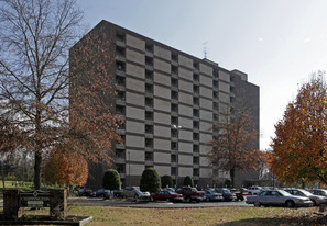 Chippington Towers II Apartments