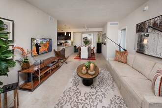 Casa Vera in Miami, FL - Building Photo - Building Photo