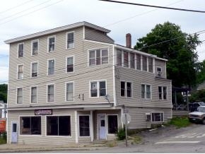 19 Harrison Ave in Barton, VT - Building Photo - Building Photo