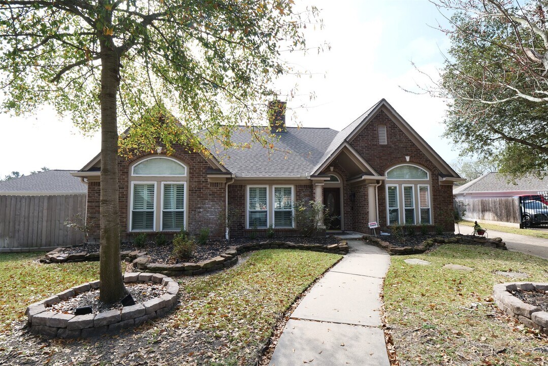 17707 Noble Oak Ct in Houston, TX - Building Photo