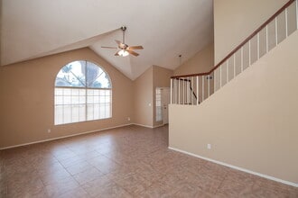 4214 E Saltsage Dr in Phoenix, AZ - Foto de edificio - Building Photo