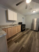 34 Louise Ln in Sauget, IL - Building Photo - Building Photo