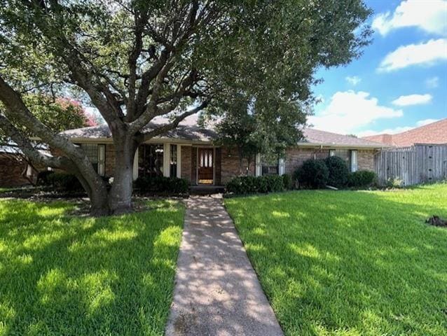 property at 2220 Teakwood Ln