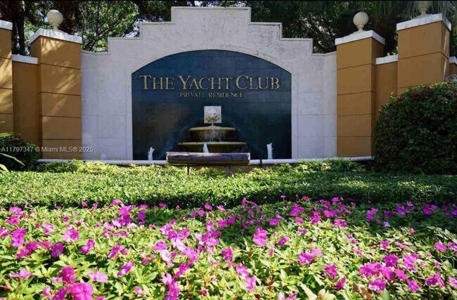 19701 E Country Club Dr, Unit 5108 in Aventura, FL - Building Photo - Building Photo