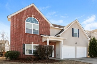 4225 Fourth Rail Ln in Cumming, GA - Foto de edificio - Building Photo