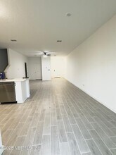 1727 Pacifico Wy in Jacksonville, FL - Building Photo - Building Photo