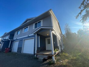 4685 N Baron St in Wasilla, AK - Building Photo - Building Photo