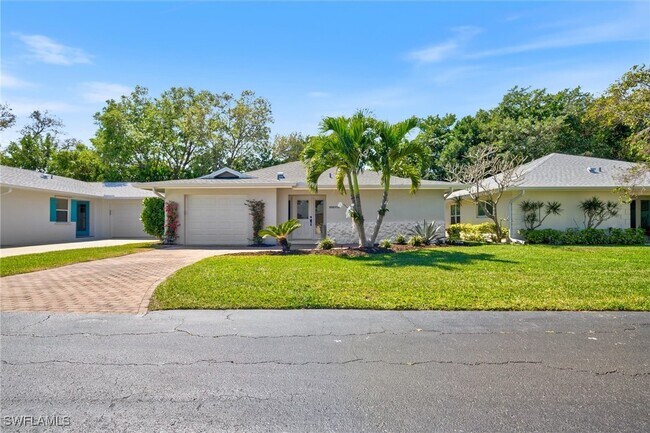 property at 7 Rivard Rd