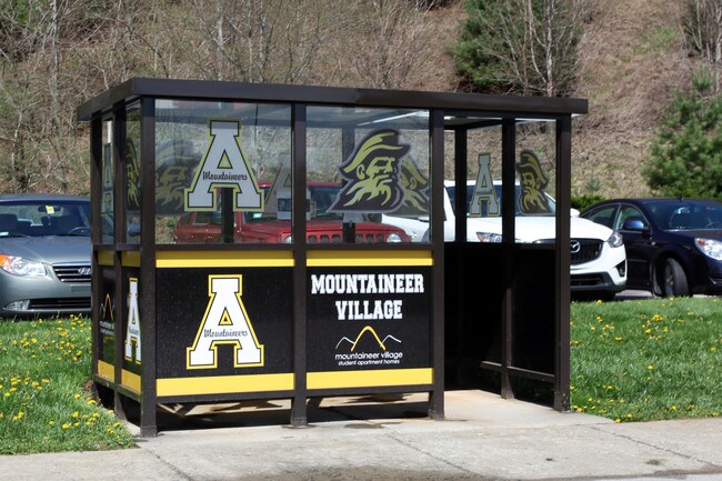 Mountaineer Village in Boone, NC - Building Photo - Building Photo