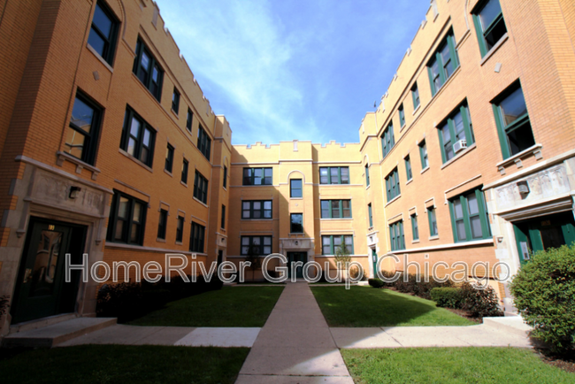 10920 S Vernon Ave in Chicago, IL - Building Photo - Building Photo