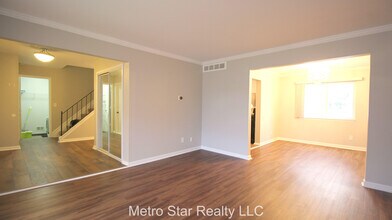 1553 Lakewood Dr in Troy, MI - Building Photo - Building Photo