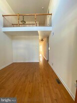 21 Birch Dr in Hanover, PA - Building Photo