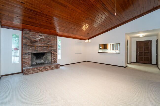 5127 Shore Dr in St. Augustine, FL - Building Photo - Building Photo