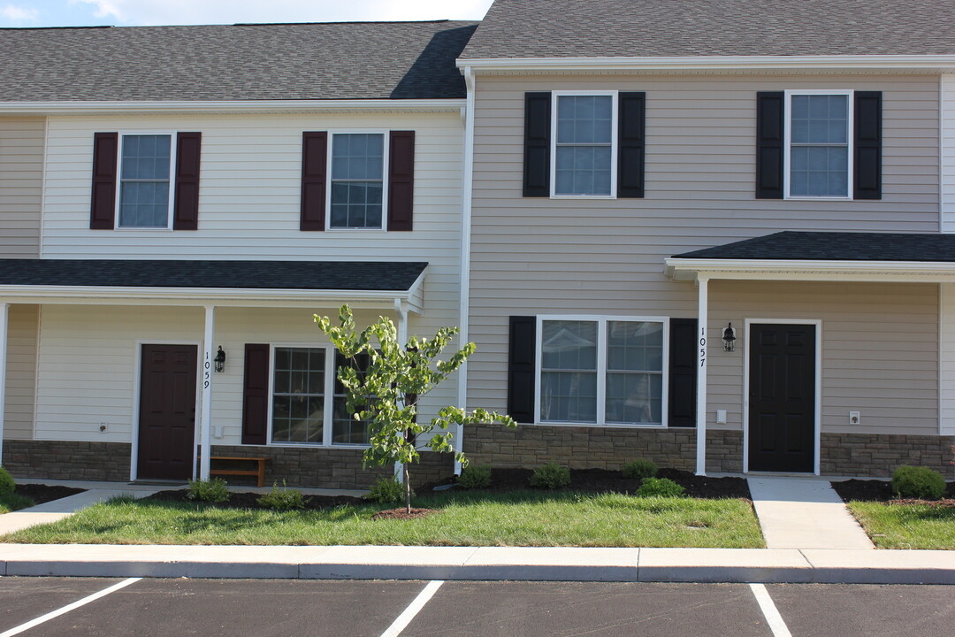 1025 Wellington Dr in Harrisonburg, VA - Building Photo