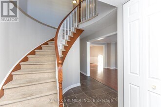 49 Bassett Blvd in Whitby, ON - Building Photo - Building Photo