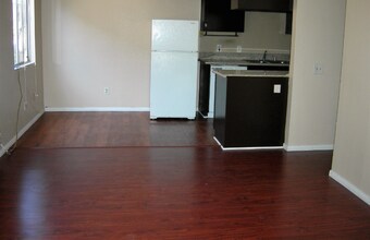 3634 S Barcelona St in Spring Valley, CA - Building Photo - Building Photo