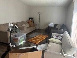 1016 Drake Dr in Davis, CA - Building Photo - Building Photo