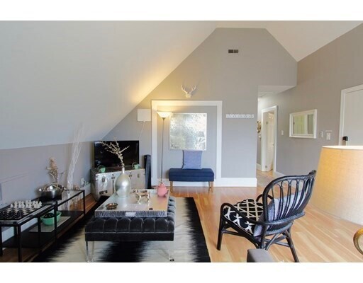 15 Draper St in Boston, MA - Foto de edificio - Building Photo