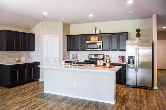 20714 Marigold Meadows St