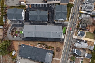 The Reef at Fairfield Beach in Fairfield, CT - Building Photo - Building Photo