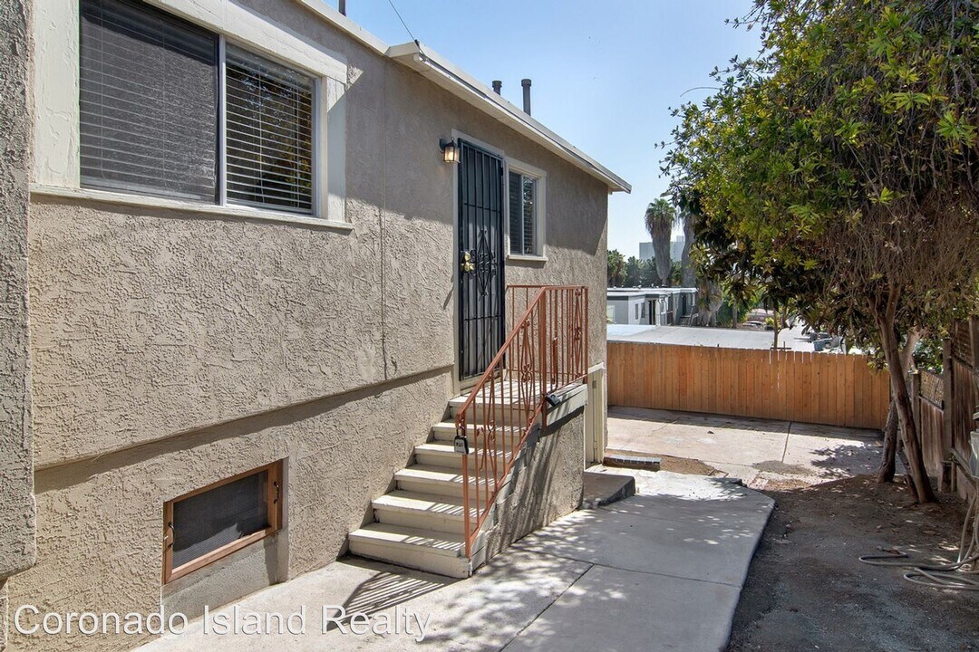 426 E Plaza Blvd in National City, CA - Building Photo
