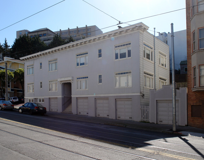 205 Irving St in San Francisco, CA - Building Photo - Building Photo