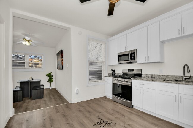 3527 S Francisco Ave in Chicago, IL - Building Photo - Building Photo