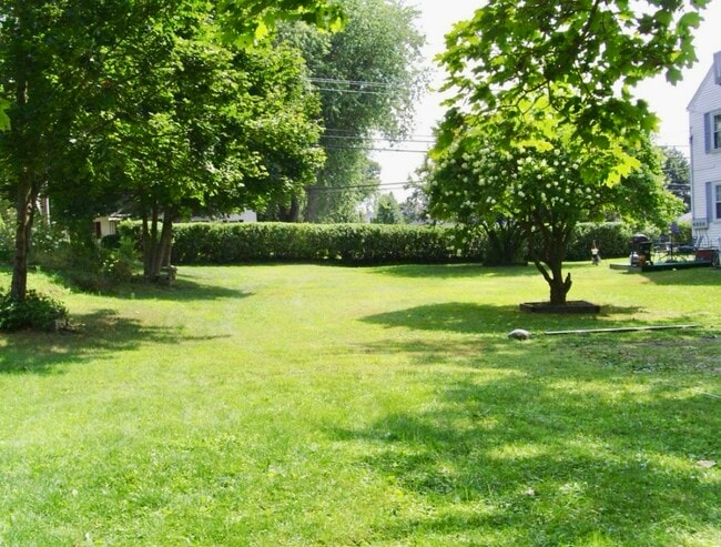 111 Stark Ave, Unit 111 Stark Ave Unit 1 in Dover, NH - Building Photo - Building Photo