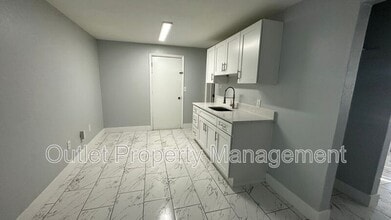 850 Derbyshire Rd in Daytona Beach, FL - Building Photo - Building Photo
