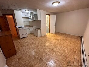 56 Prince St, Unit 2 in Boston, MA - Building Photo - Building Photo