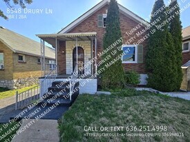 8548 Drury Ln in St. Louis, MO - Building Photo