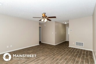 9073 Woodgreen Way in Jonesboro, GA - Building Photo - Building Photo