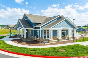 Preston Lake Apartments in Rockingham, VA - Building Photo