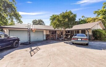 968 Cyndi Cir in Chico, CA - Building Photo - Building Photo