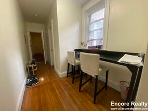 160 Ipswich St, Unit 1175-23 in Boston, MA - Building Photo - Building Photo
