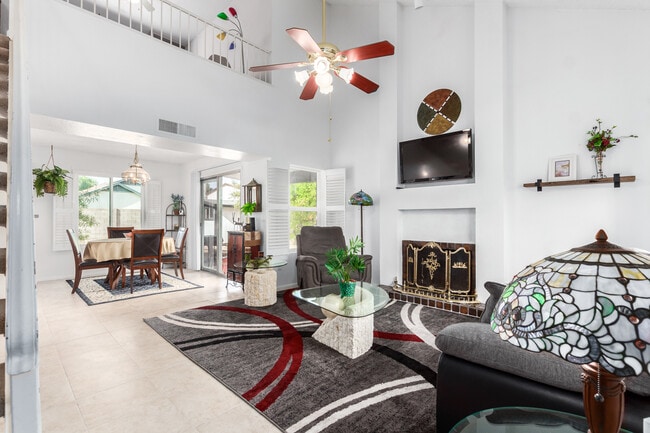 property at 1582 W Curry Dr