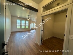 11213 NW 135th St in Piedmont, OK - Building Photo - Building Photo