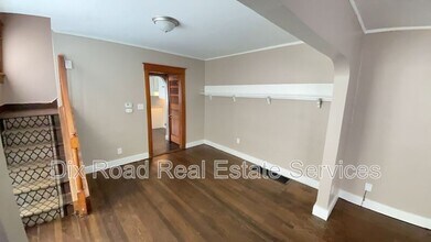 337-339 Knecht Dr in Dayton, OH - Building Photo - Building Photo